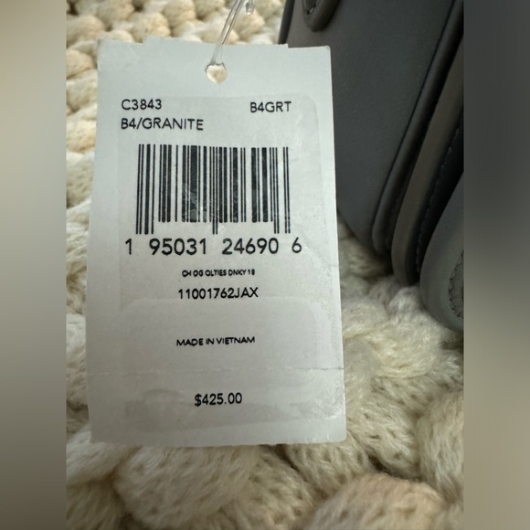 NWT. Coach Quilted Dinky 18 - Picture 5 of 7